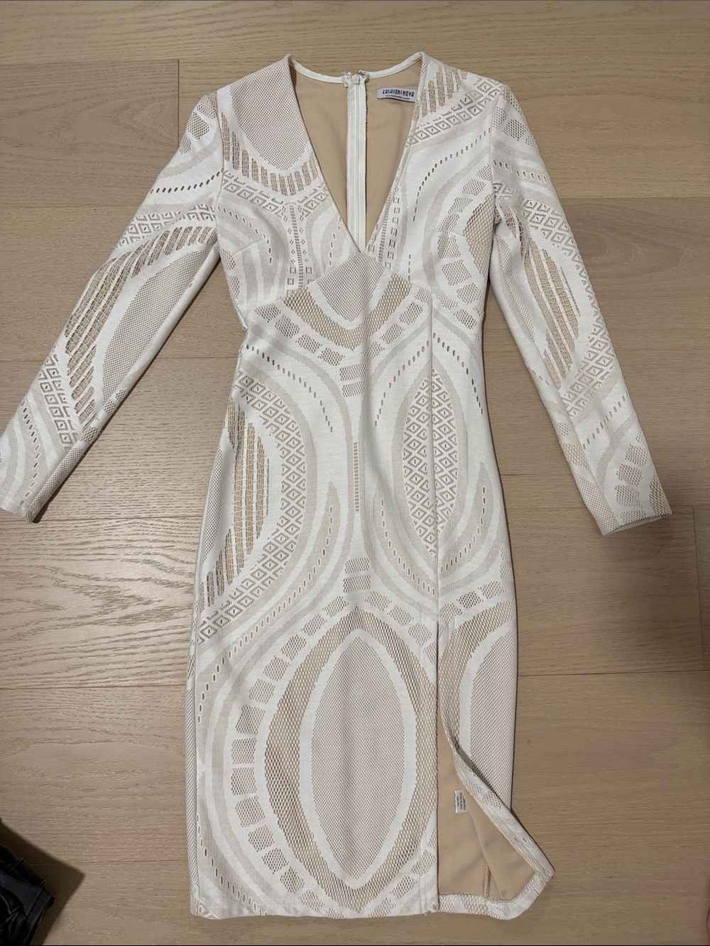 Fashion Nova Cream & White Long Sleeve Sheath Dress